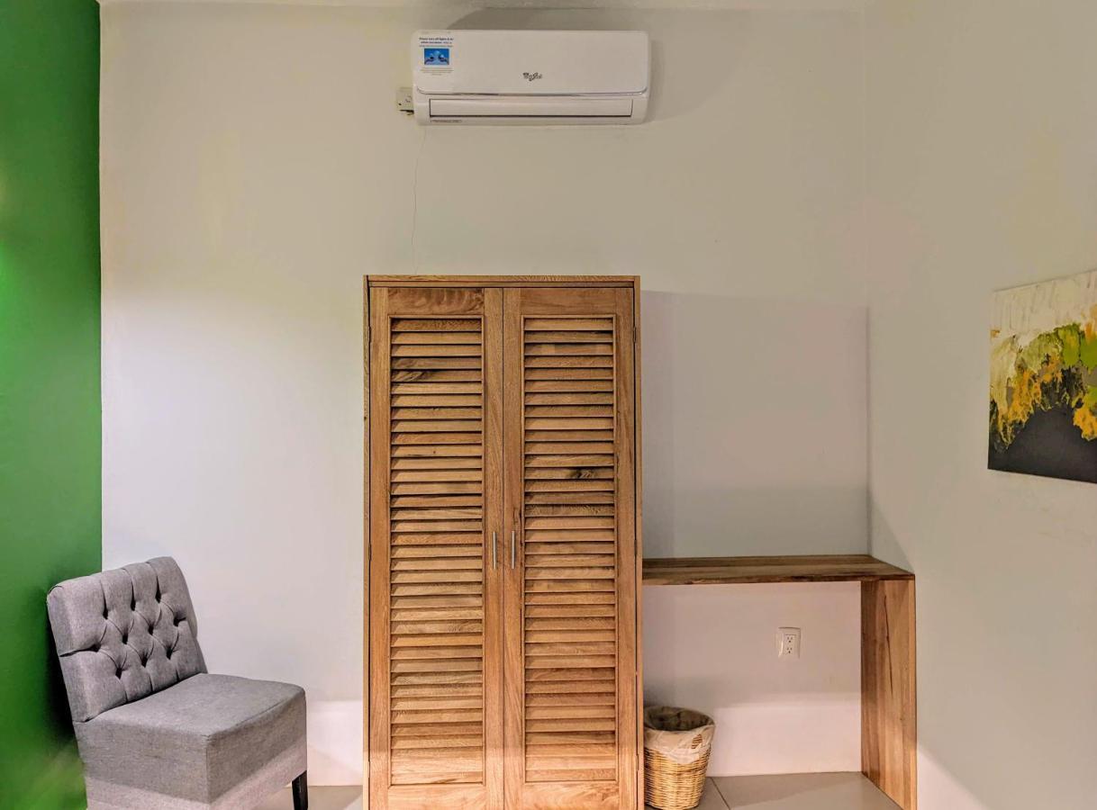 Mikasa Apartment ปูแอร์โตเอสกอนดิโด ภายนอก รูปภาพ