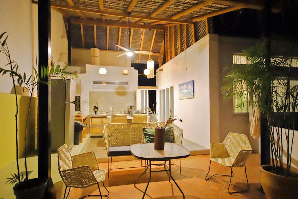 Mikasa Apartment ปูแอร์โตเอสกอนดิโด ภายนอก รูปภาพ